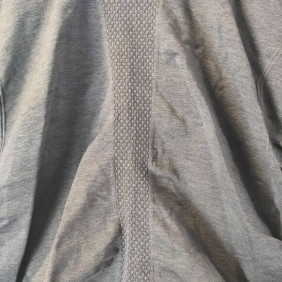 Lululemon Black Ruched Tank Top Women's Built-In Bra Athletic Yoga Breathable - Picture 6 of 8